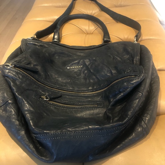 Givenchy Pandora Medium Handbag. EUC. - Picture 3 of 11